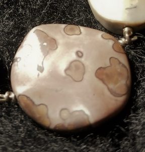 Artful Gems, jewelry, properties, symbolism